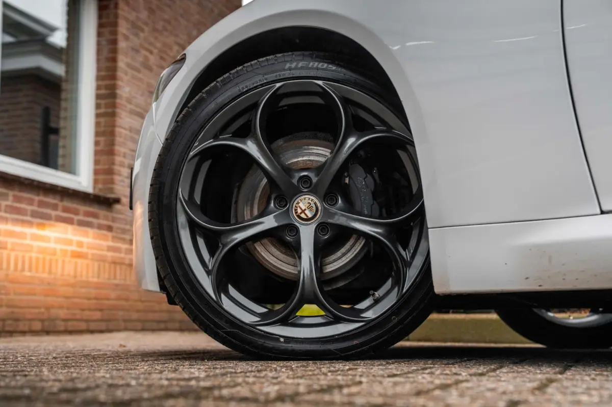 2.0T Super 200 PK Aut. Pano Keyless Half/Leder Xenon 19''