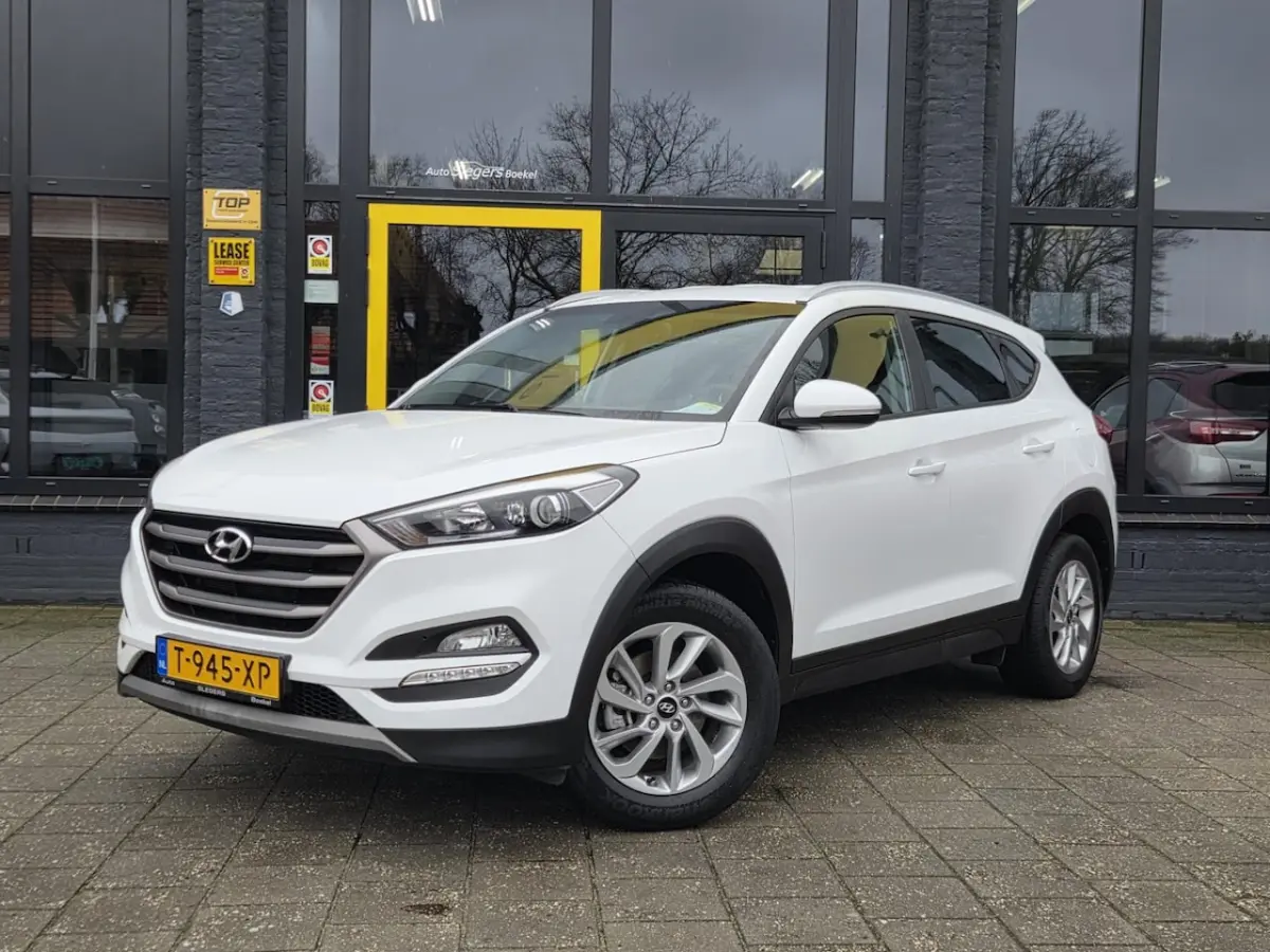1.6 GDi i-Motion | Park. Camera | Stoelverwarming | Tel | Navi| Cruise Control | Park Sens