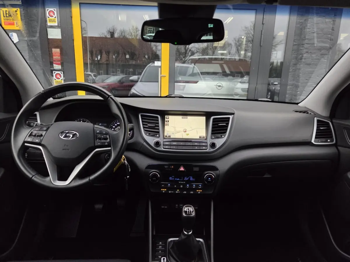 1.6 GDi i-Motion | Park. Camera | Stoelverwarming | Tel | Navi| Cruise Control | Park Sens