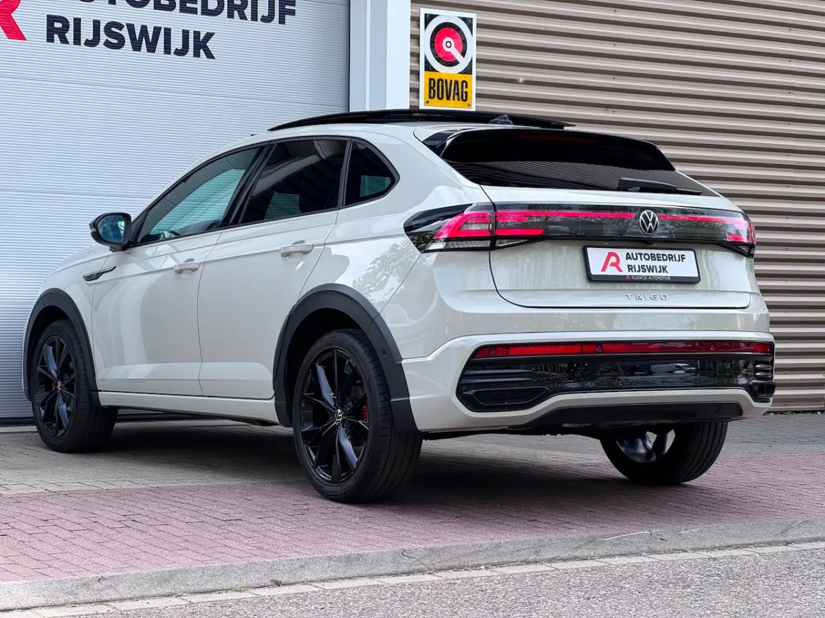 1.5 TSI 3xR-Line Pano/Beats/Keyless/Camera