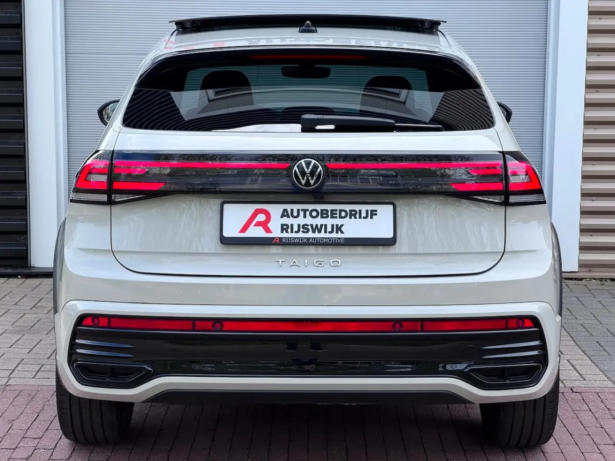 1.5 TSI 3xR-Line Pano/Beats/Keyless/Camera
