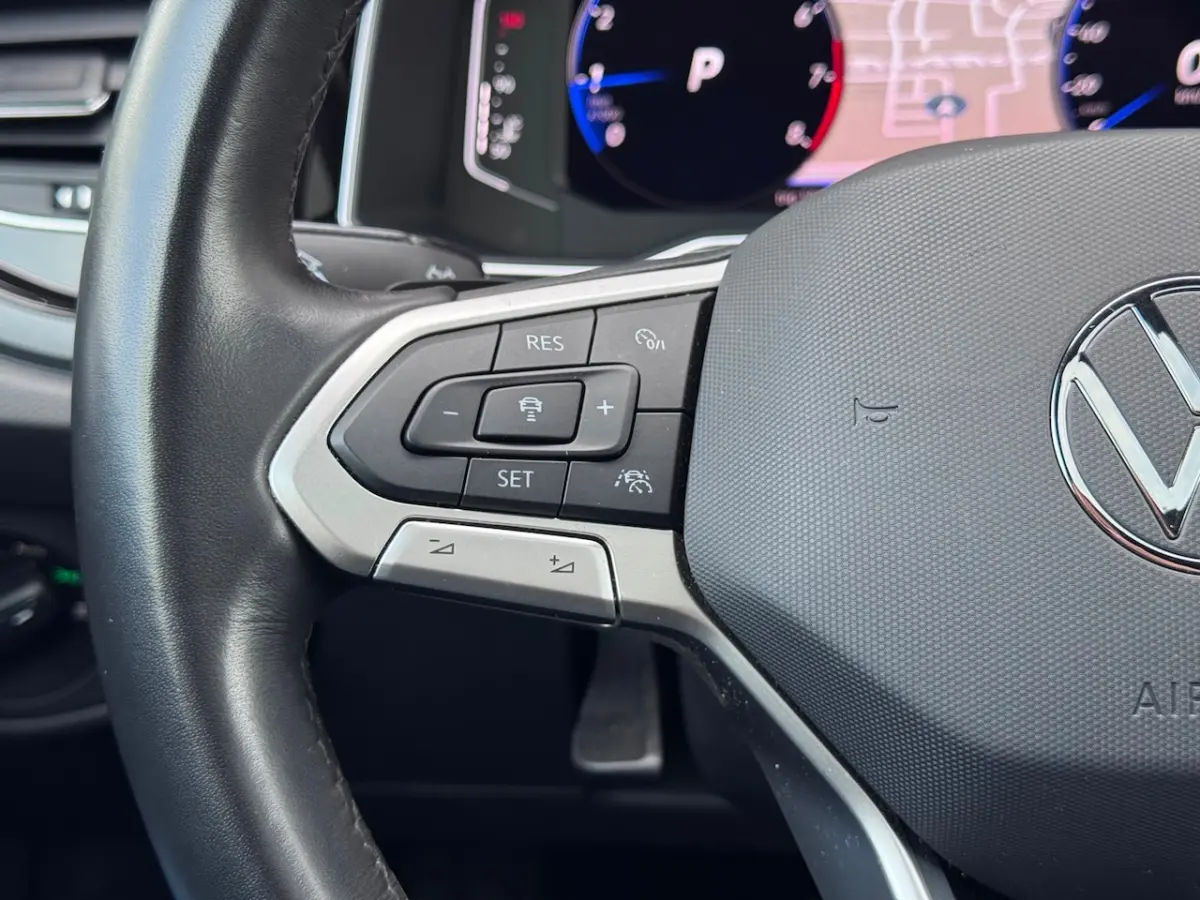 1.5 TSI 3xR-Line Pano/Beats/Keyless/Camera