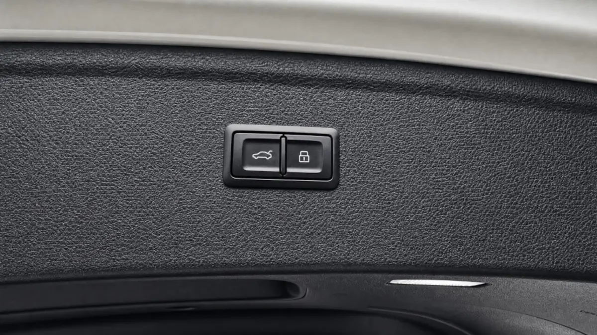 50 TFSI e S-Line | Pano | Adap. Cruise | Camera | Navi | CarPlay/Android Auto