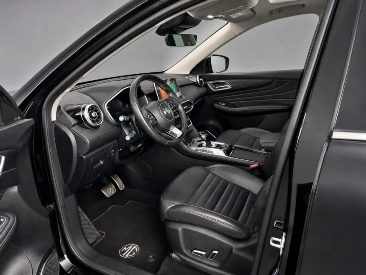1.5 TGDI Luxury | Trekhaak | Pano | 360 Camera | Leder | Navi |