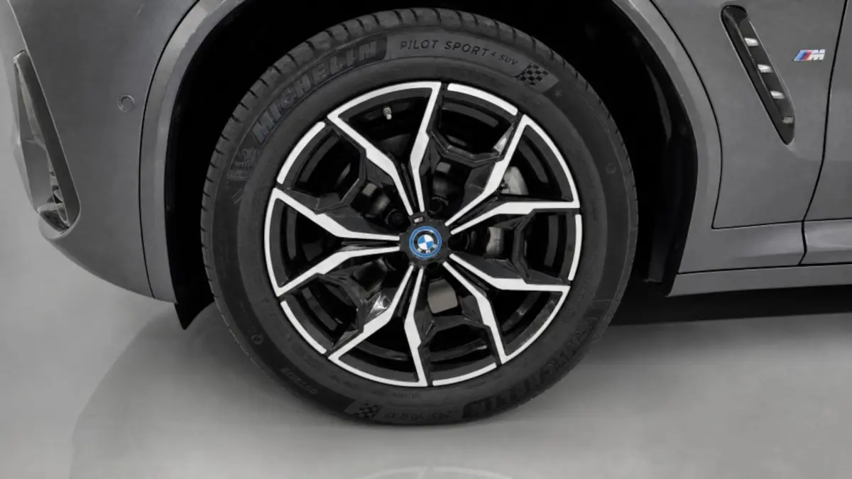 xDrive30e M-Sport 292PK | Elektr. Pano dak | Cruise | Camera |