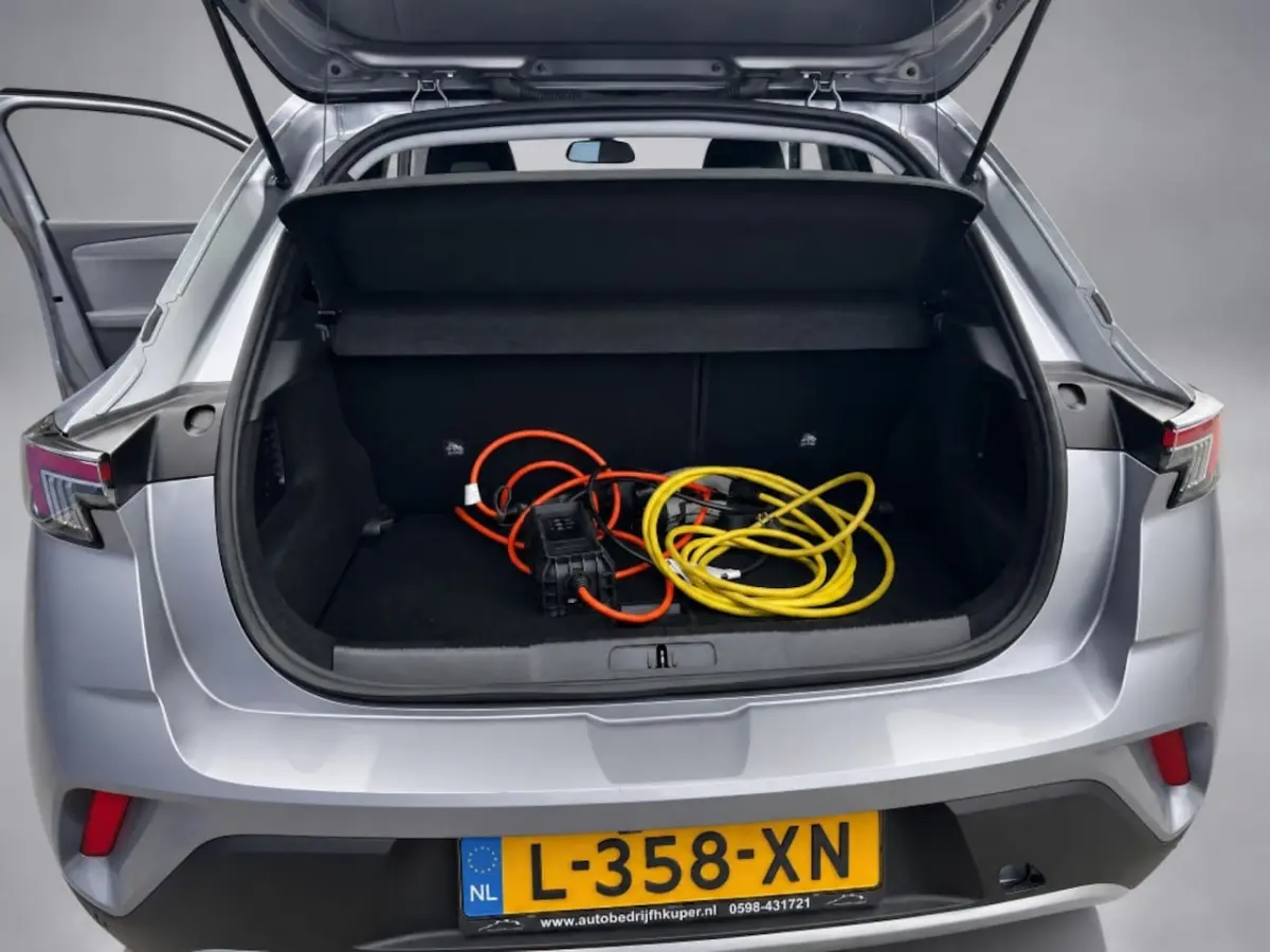 El. 50-kWh 11kw bl. | Cruise | Camera | Navi | Carplay/Android A