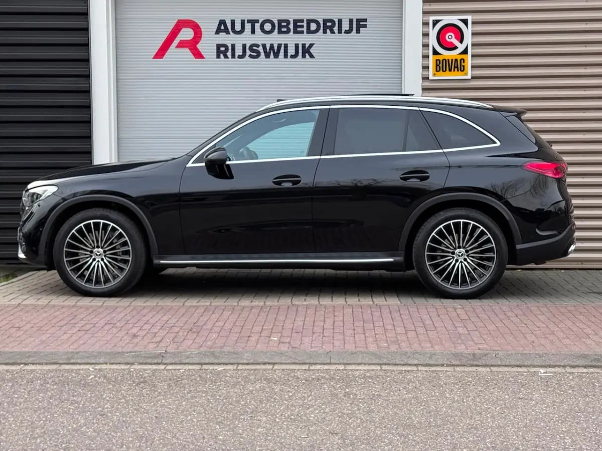 200 4MATIC AMG Line Pano/Memory/Camera