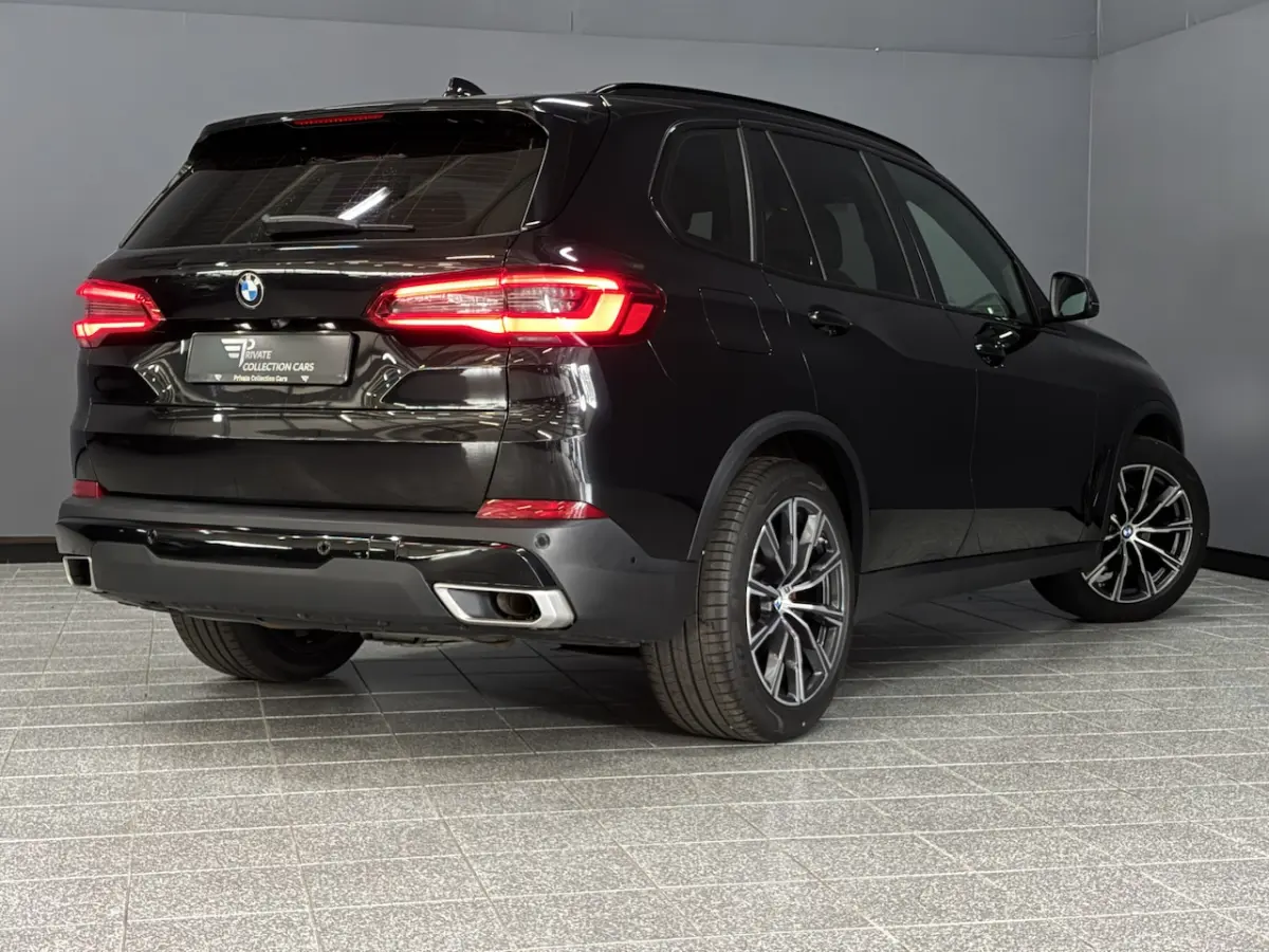 xDrive40i High Executive 7p. Pano|Apple