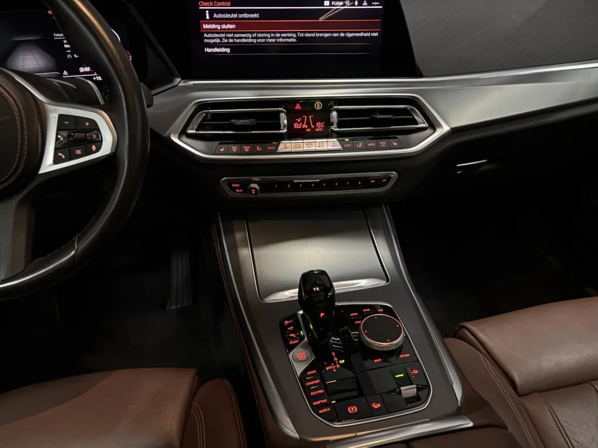 xDrive40i High Executive 7p. Pano|Apple