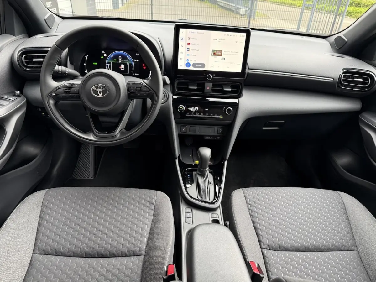 1.5 Hybrid 115 Business Plus Stoel+stuurverwarming