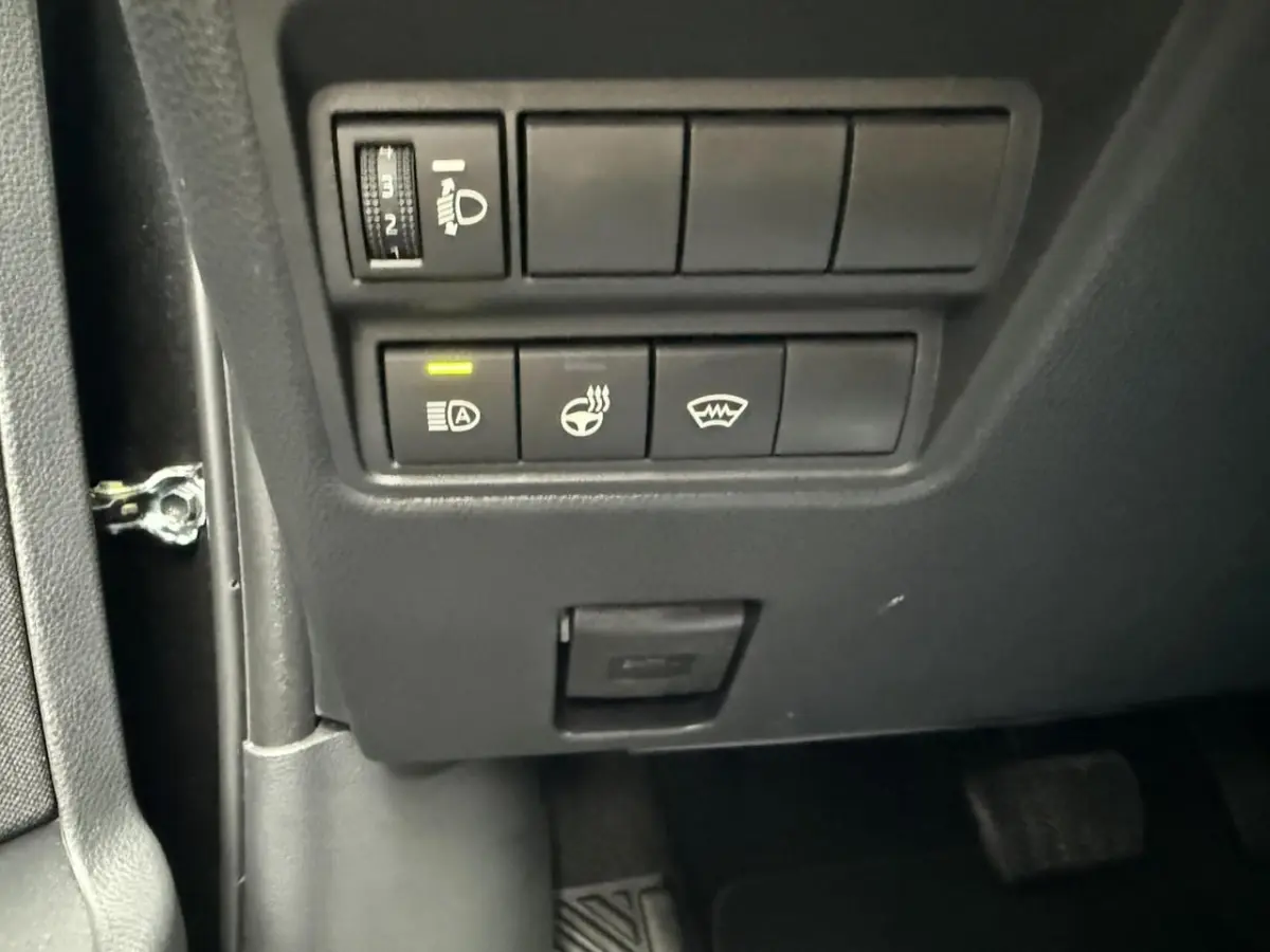 1.5 Hybrid 115 Business Plus Stoel+stuurverwarming