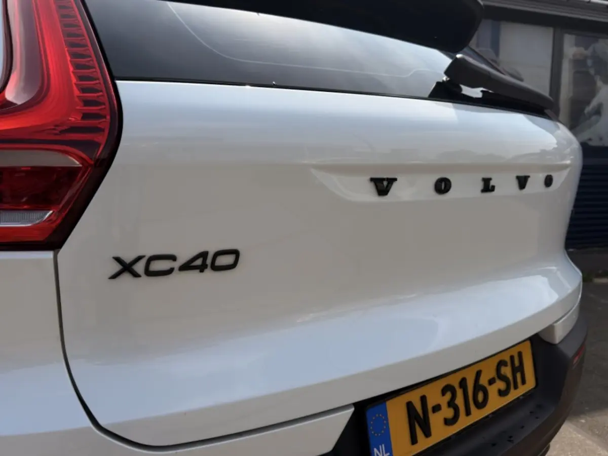2.0 T4 R-Design Automaat Navi Carplay Inruil mogelijk