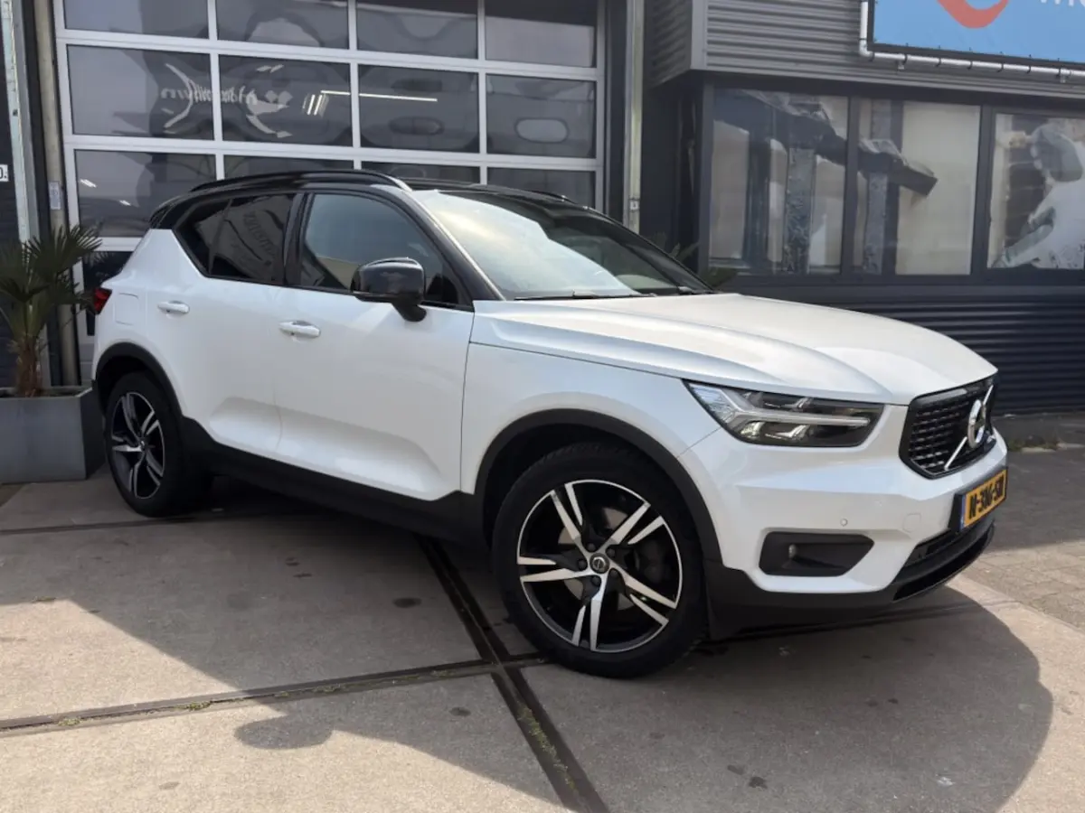 2.0 T4 R-Design Automaat Navi Carplay Inruil mogelijk