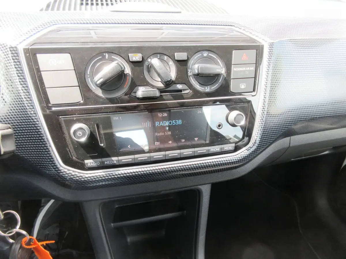 1.0 BMT move up / Airco / Audio / Telefoon