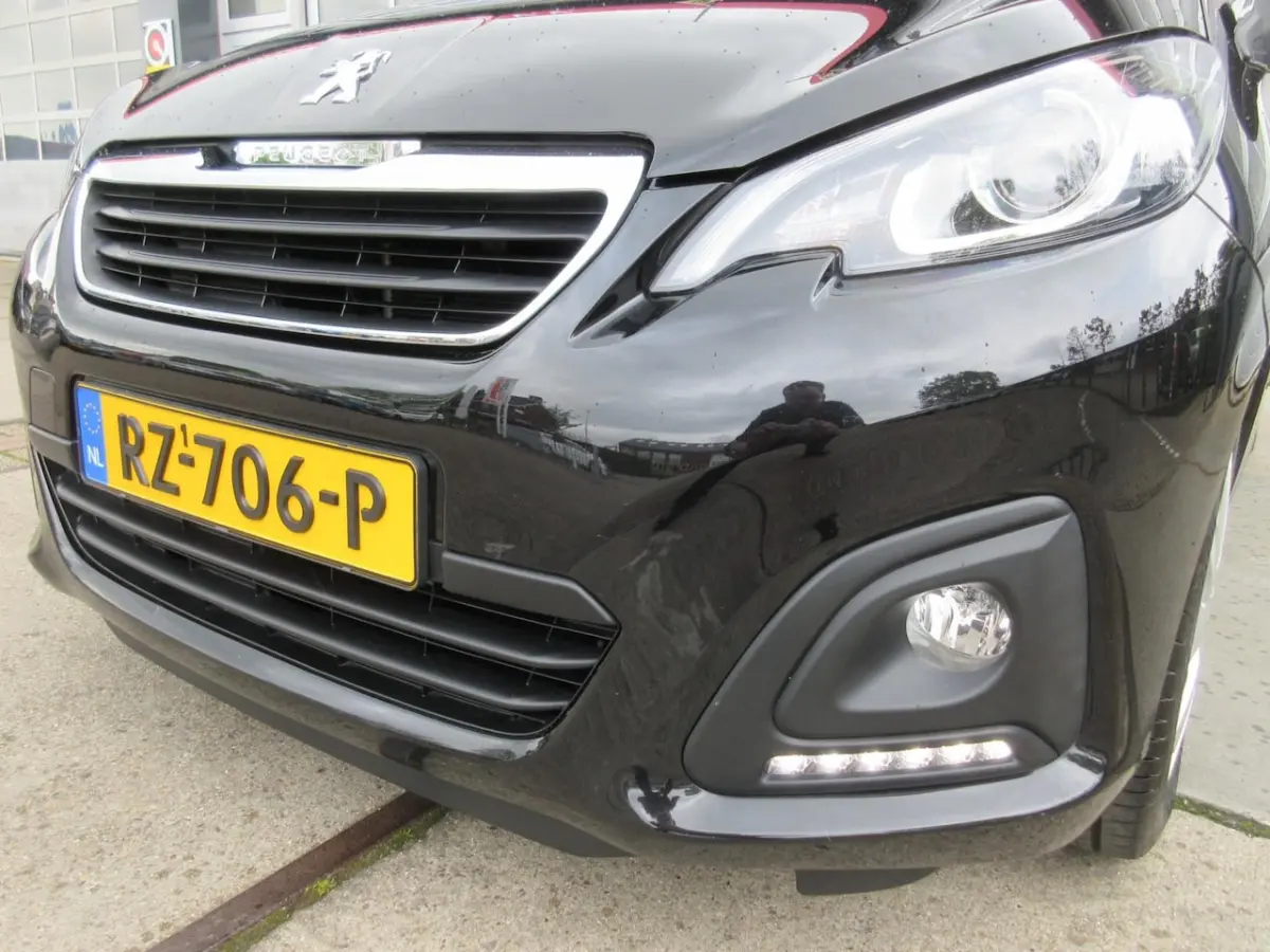1.0 e-VTi Active / Audio / Airco / C.V