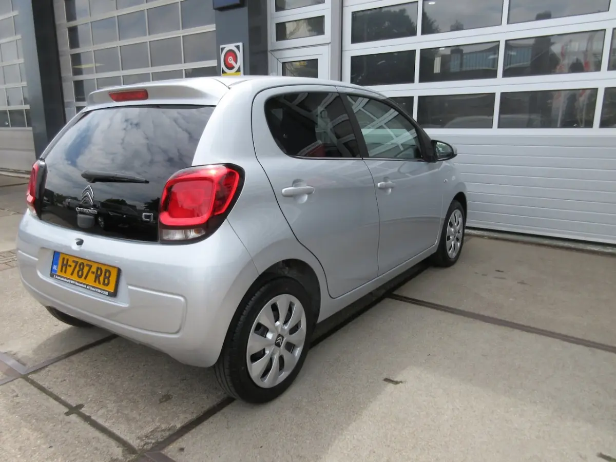 1.0 VTi Feel / Airco / Donker Glas / C.V. / Audio
