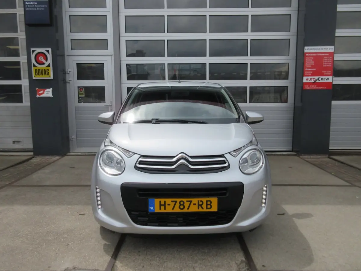 1.0 VTi Feel / Airco / Donker Glas / C.V. / Audio
