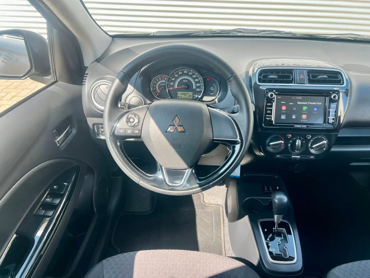 1.2 Instyle | AUTOMAAT | CARPLAY | STOELVERW. | NAVIGATIE | AIRCO