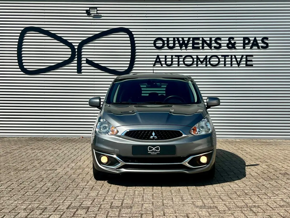 1.2 Instyle | AUTOMAAT | CARPLAY | STOELVERW. | NAVIGATIE | AIRCO