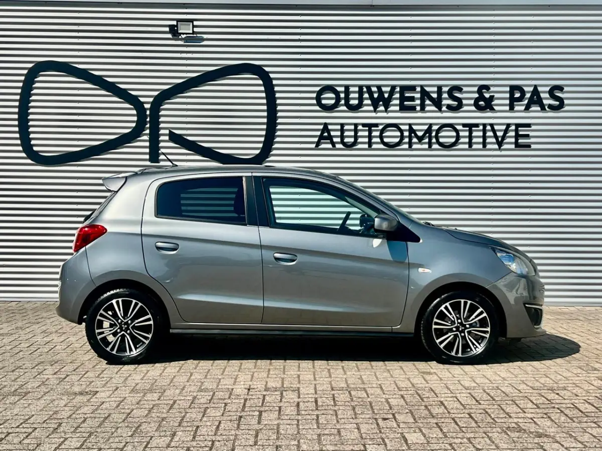 1.2 Instyle | AUTOMAAT | CARPLAY | STOELVERW. | NAVIGATIE | AIRCO
