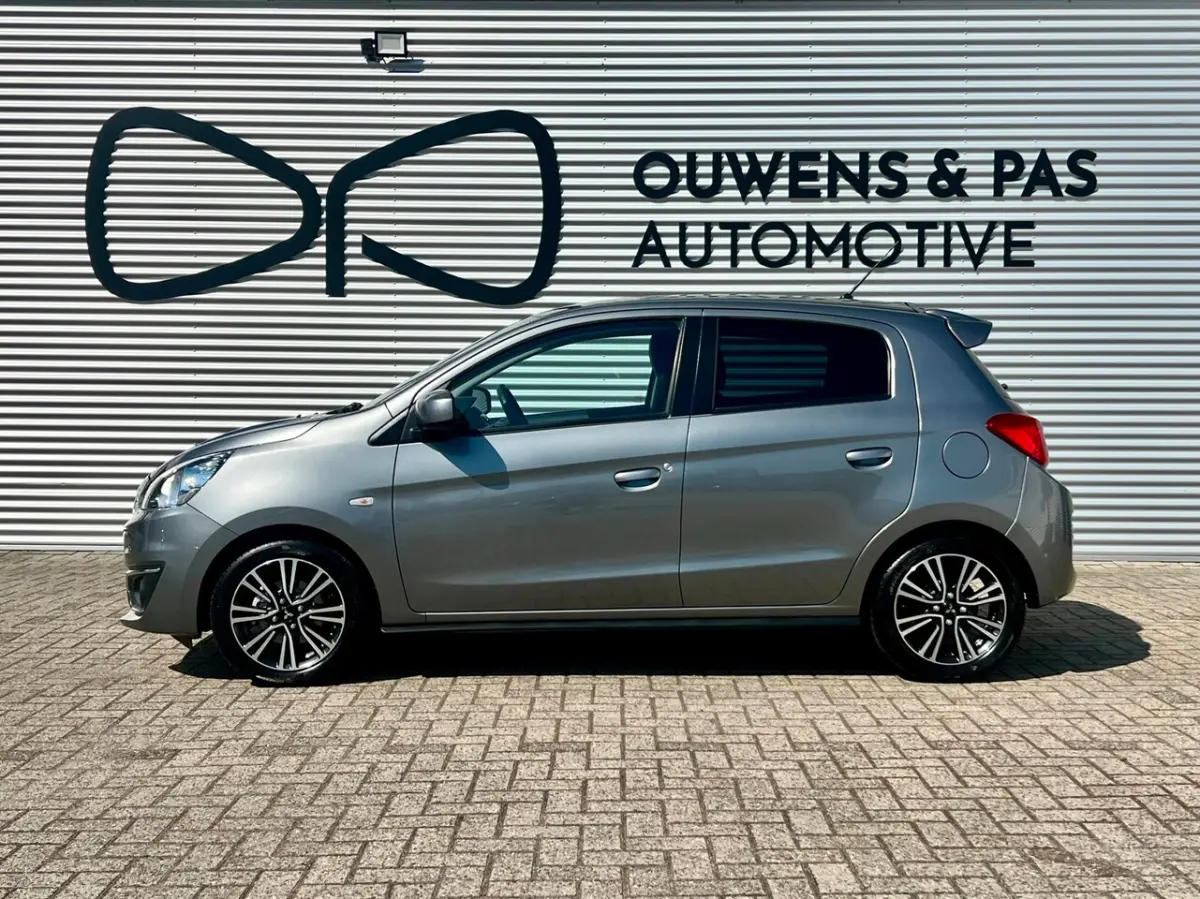 1.2 Instyle | AUTOMAAT | CARPLAY | STOELVERW. | NAVIGATIE | AIRCO