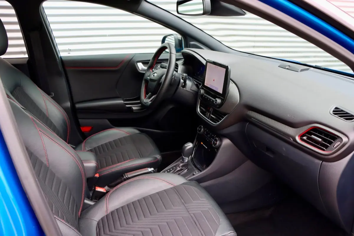 1.0 EcoBoost ST-Line X | B&O | CARPLAY | LED |