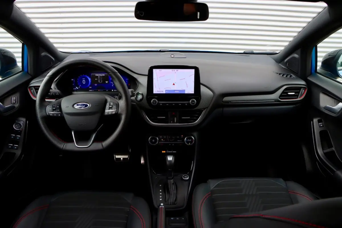 1.0 EcoBoost ST-Line X | B&O | CARPLAY | LED |