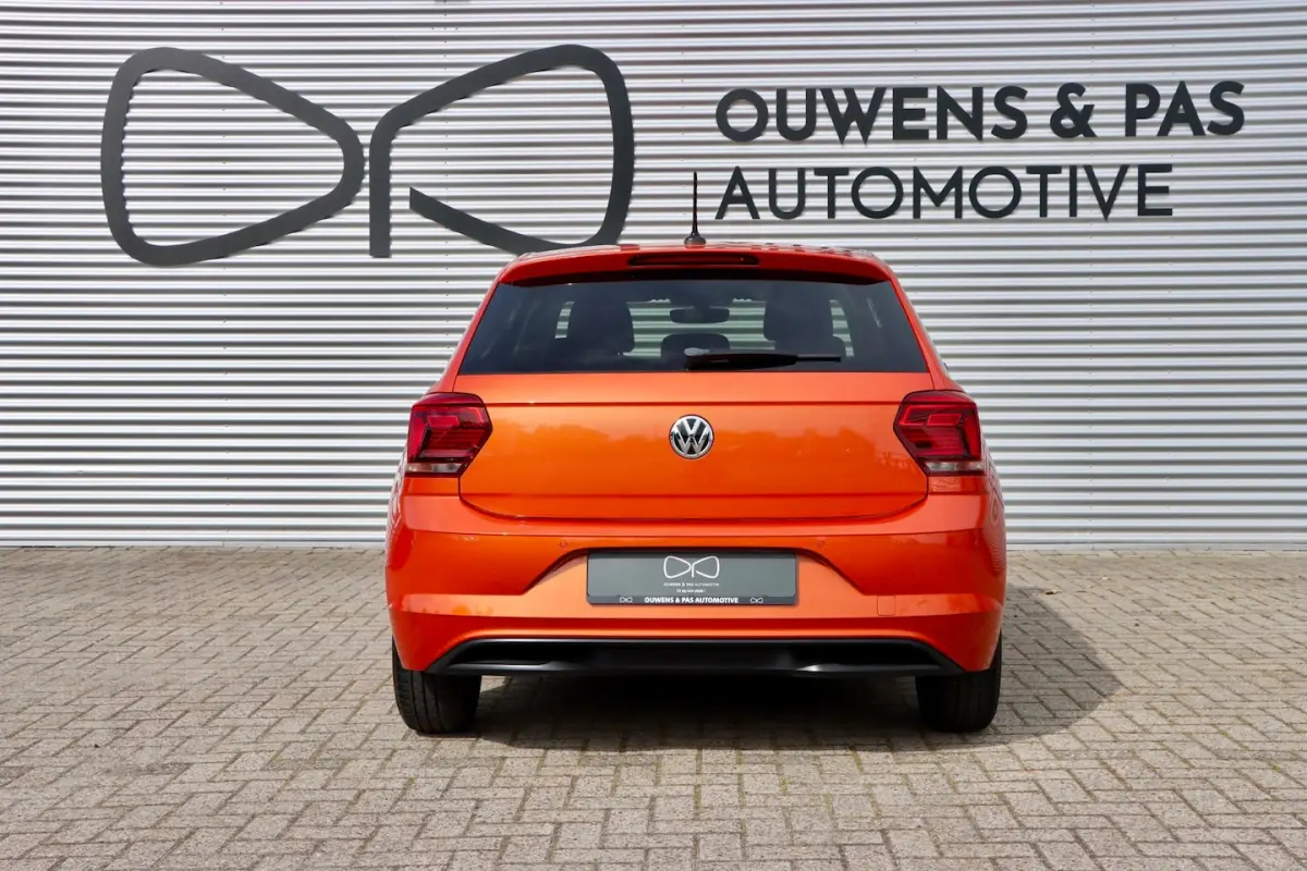 1.0 TSI Comfortline | NAVIGATIE | STOELVERWARMING | ACC | AIRCO