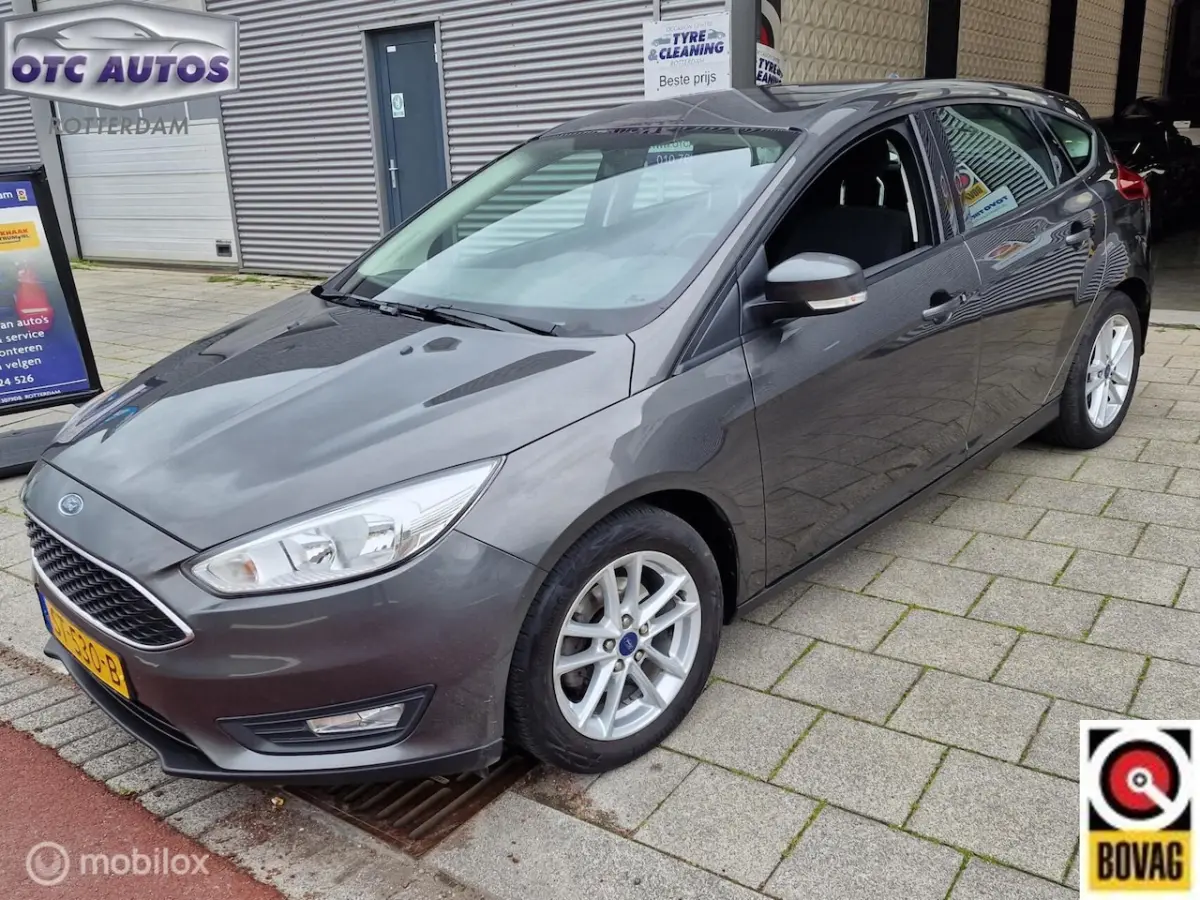 1.0 ST-Line Dealer onderhouden bijzonder nette auto