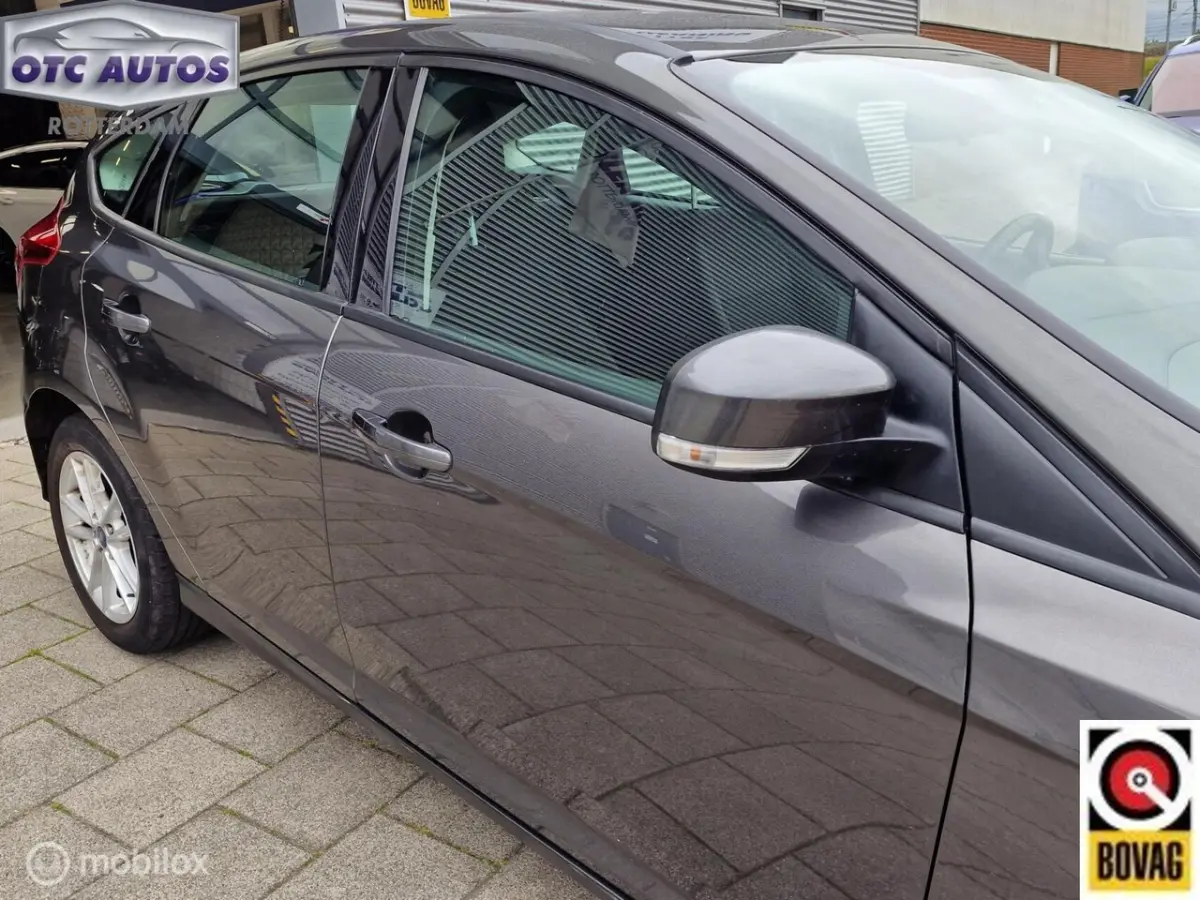 1.0 ST-Line Dealer onderhouden bijzonder nette auto