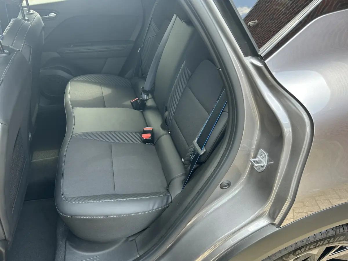 1.8 E-Tech full hybrid 160 esprit Alpine