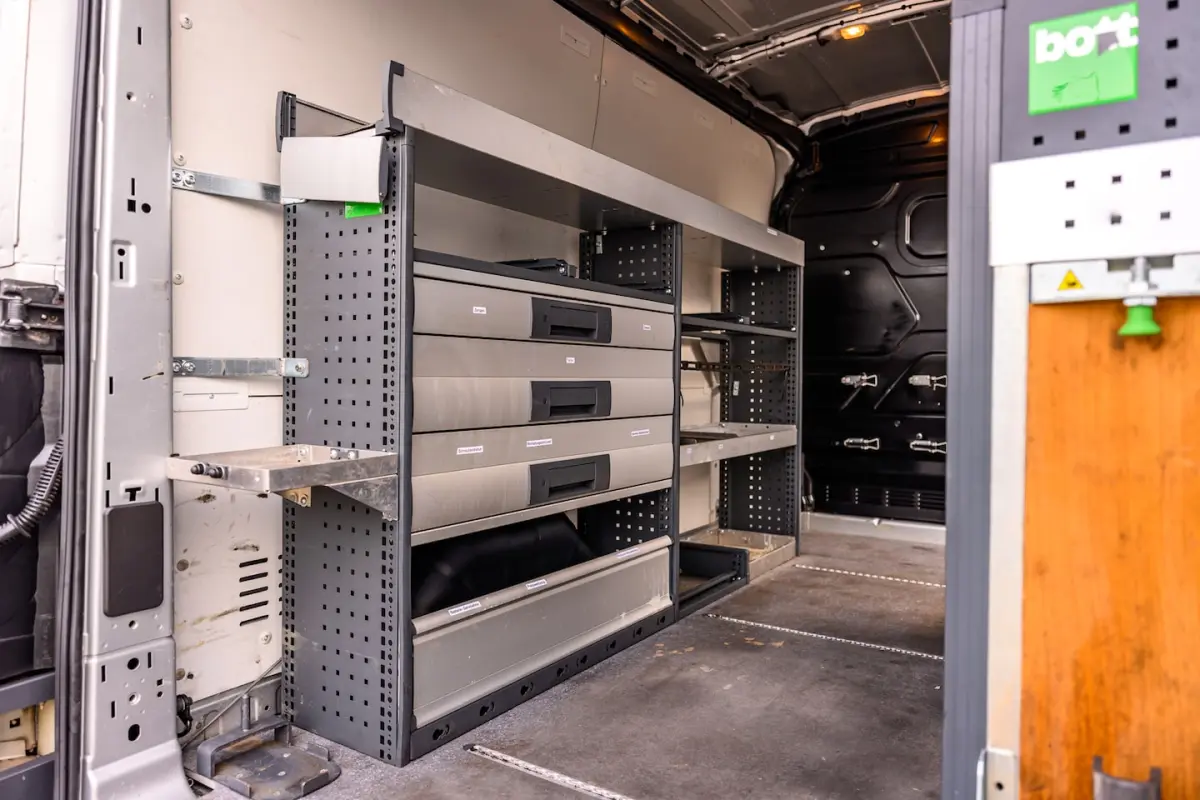 |Airco|Navi|Cruise|Pdc 310 2.0 TDCI L2H2 Ambiente