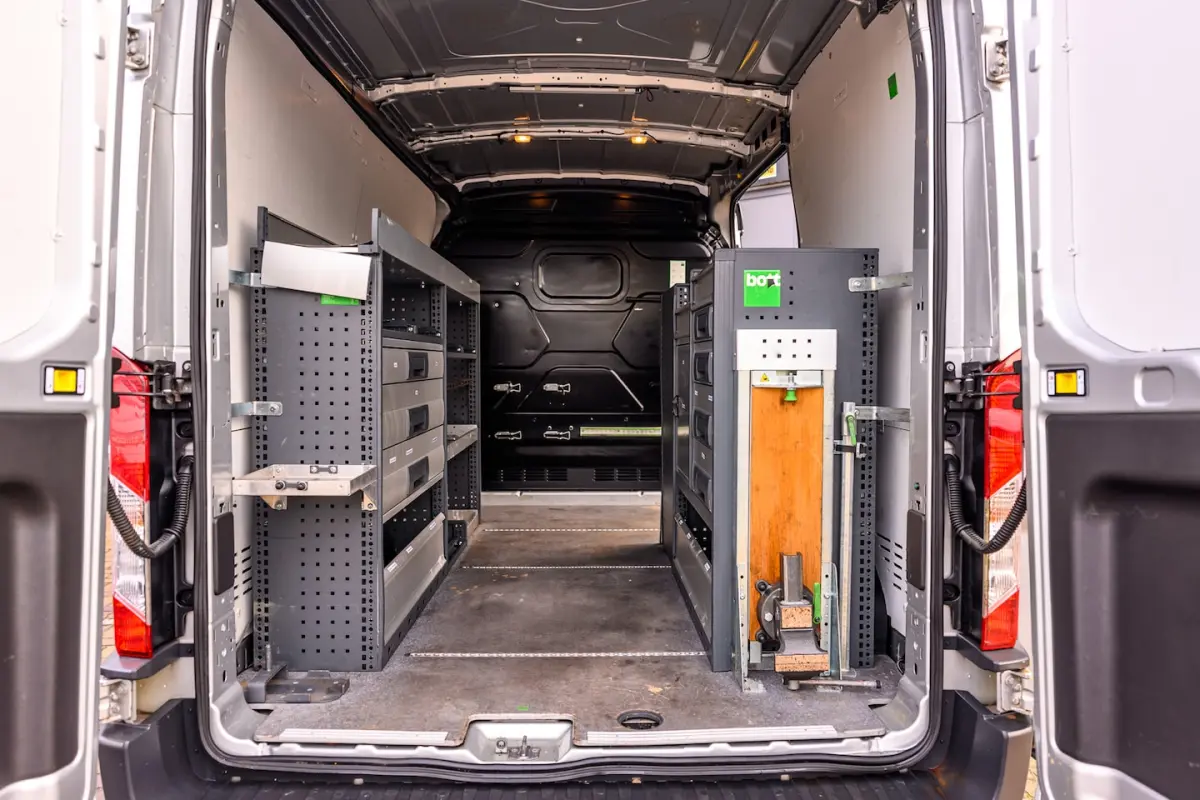 |Airco|Navi|Cruise|Pdc 310 2.0 TDCI L2H2 Ambiente