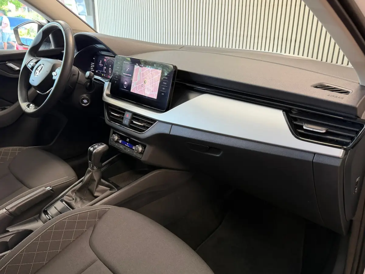 1.0 TSI Ambition DSG KEYLESS-GO CLIMATE CONTROL ACC NAVIGATIE PDC VIRTUAL COCKPIT