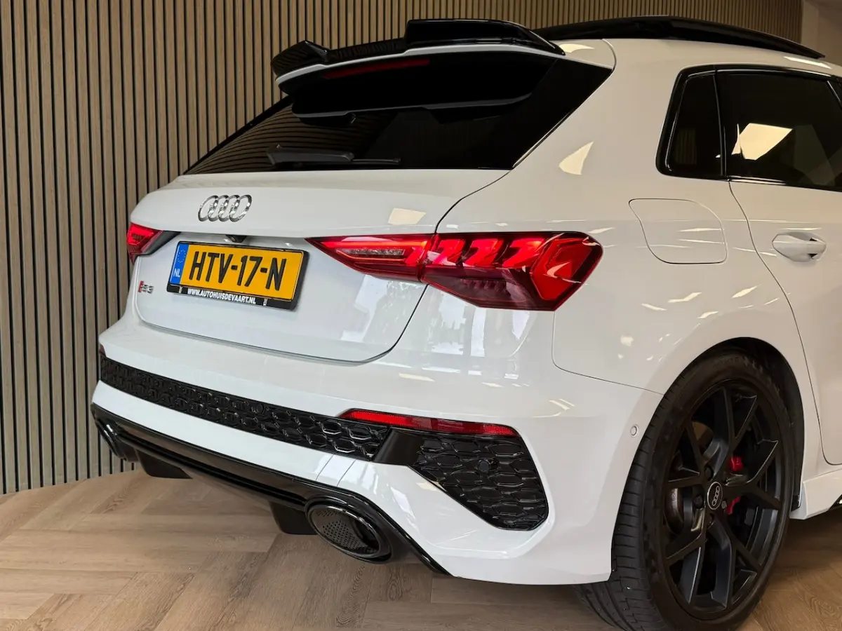 Sportback 2.5 TFSI RS3 QUATTRO 400PK PANO LED CAM ADAPT CRUISE CLIMATE CONTROL