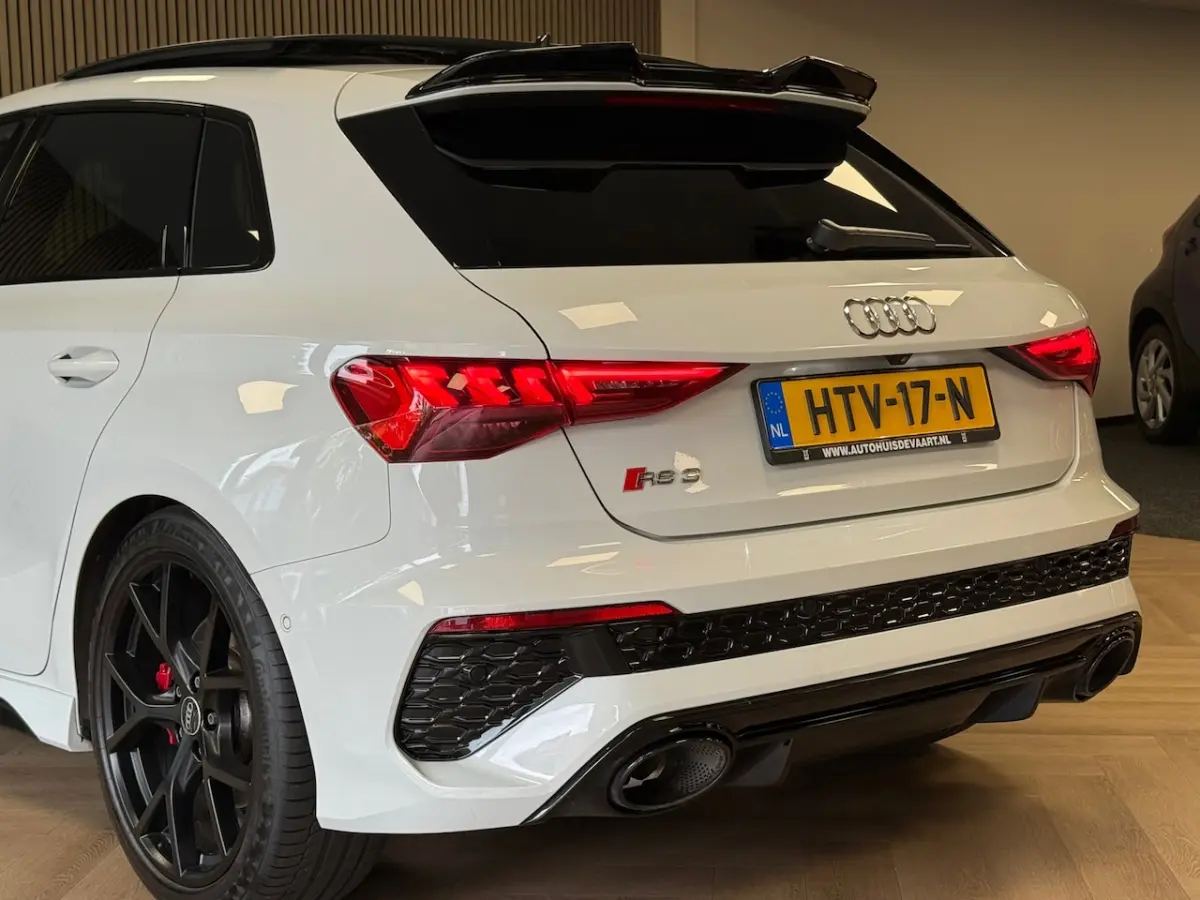 Sportback 2.5 TFSI RS3 QUATTRO 400PK PANO LED CAM ADAPT CRUISE CLIMATE CONTROL