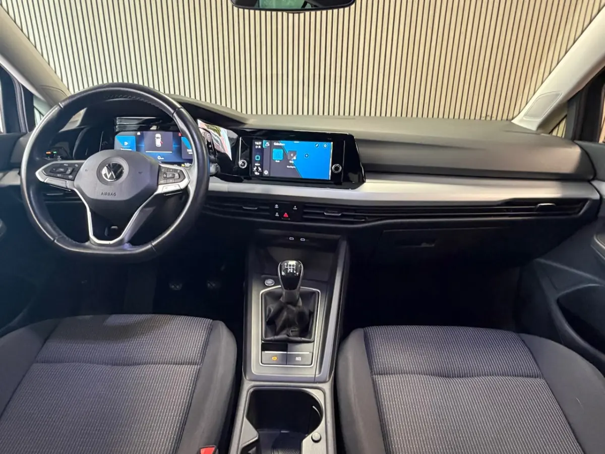 1.0 TSI Life Business CLIMA PDC CRUISE STOELVERWARMING BLUETOOTH APPLE CARPLAY USB KEYLESS