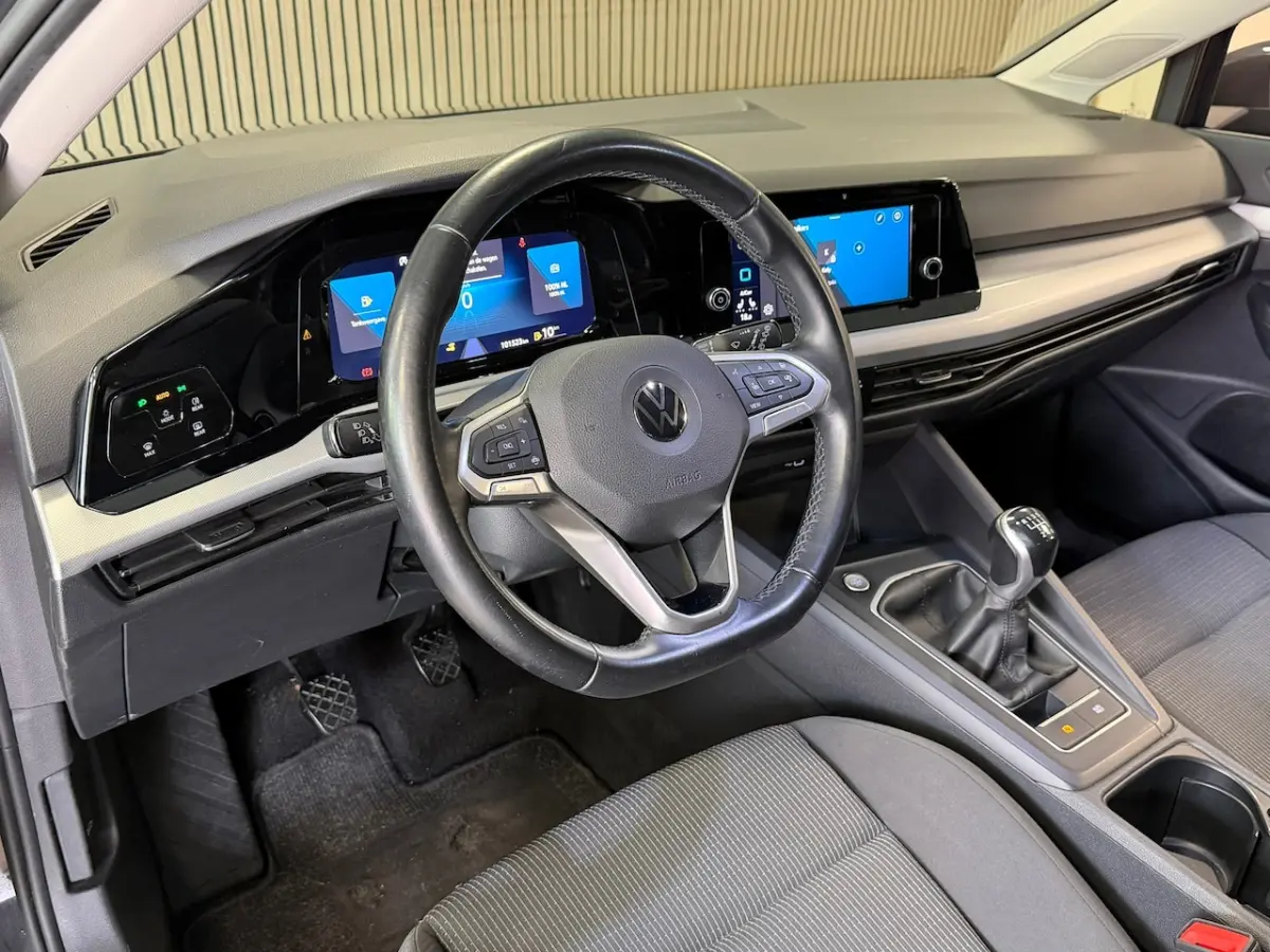 1.0 TSI Life Business CLIMA PDC CRUISE STOELVERWARMING BLUETOOTH APPLE CARPLAY USB KEYLESS
