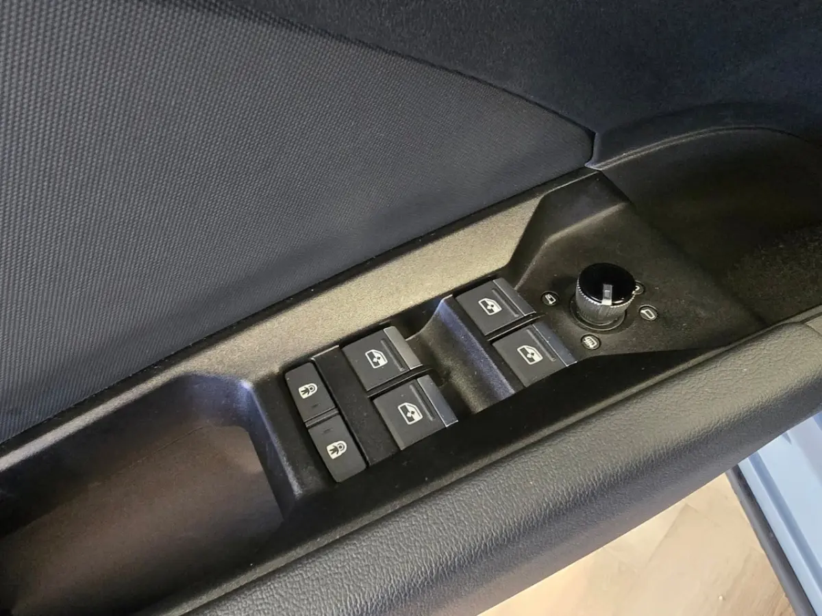 45 S Edition 82 kWh TREKHAAK CAMERA PARKEERSENSOREN VOOR EN ACHTER NAVI ADAPTIEVE CRUISE C