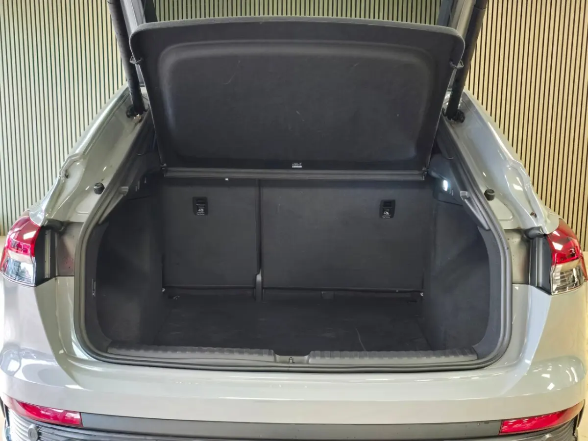 45 S Edition 82 kWh TREKHAAK CAMERA PARKEERSENSOREN VOOR EN ACHTER NAVI ADAPTIEVE CRUISE C