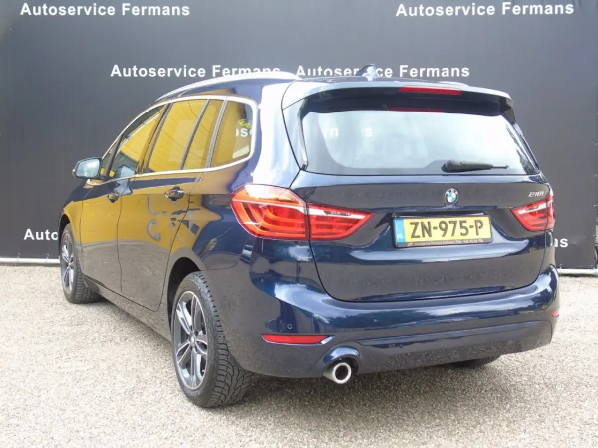 218i Automaat - 2019 - 7 persoons - Navi - Trekhaak