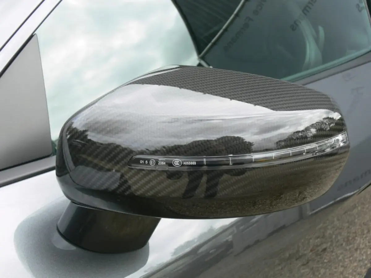 5.2FSI V10 Plus 550PK - Carbon - Schalensitze - Megavoll