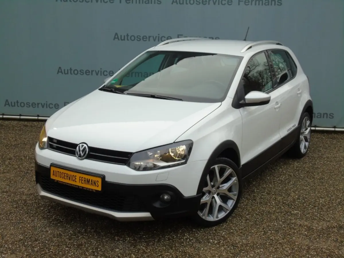 Crosspolo Cross 1.2TSI - 2017 - 96DKM - 17- Airco
