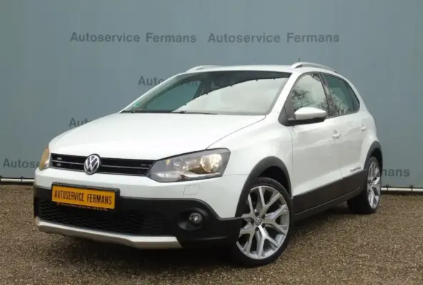 Crosspolo Cross 1.2TSI - 2017 - 96DKM - 17- Airco