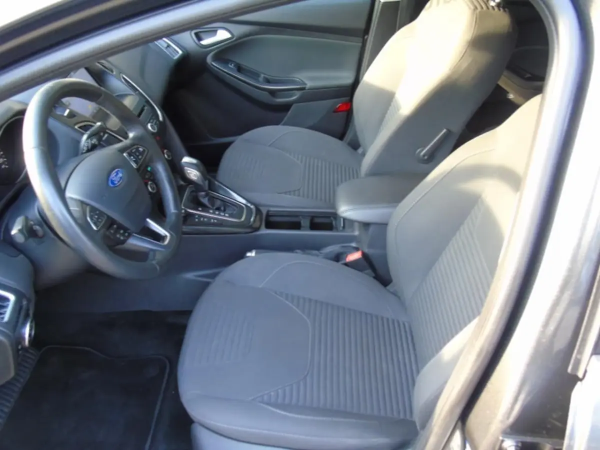 1.0 Ecoboost 125PK Automaat - 2016 - Airco - Navi - PDC