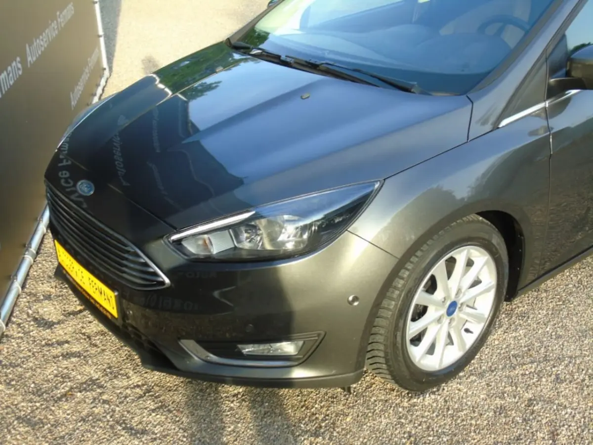 1.0 Ecoboost 125PK Automaat - 2016 - Airco - Navi - PDC