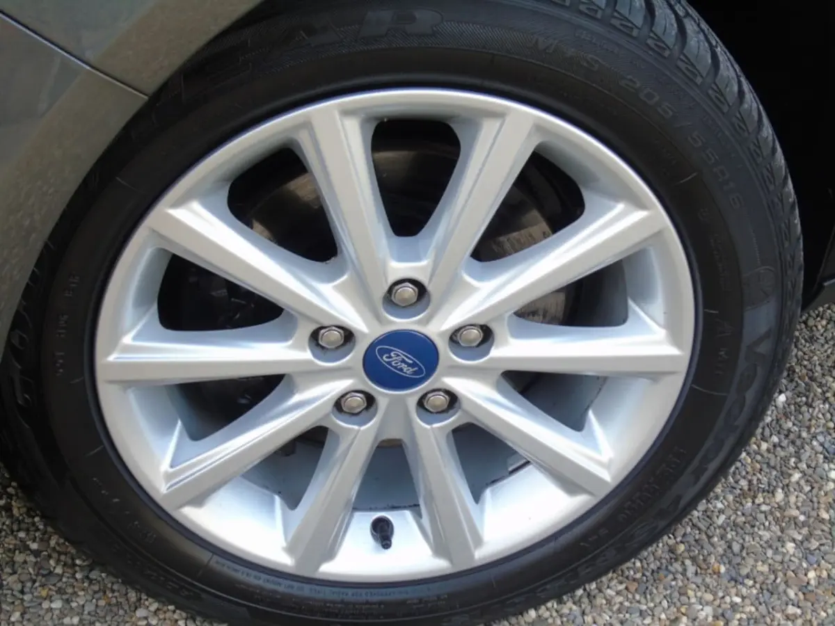 1.0 Ecoboost 125PK Automaat - 2016 - Airco - Navi - PDC