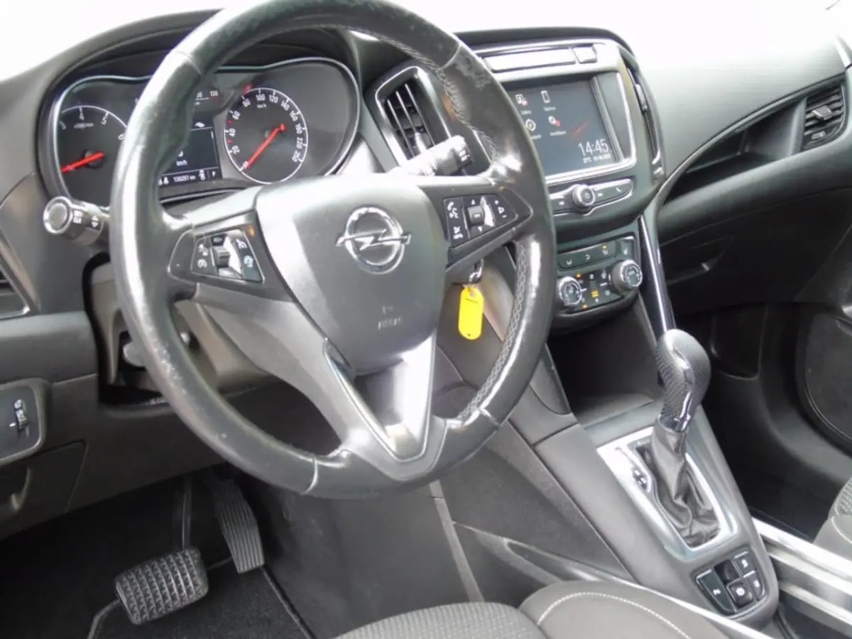 1.4 Turbo - Automaat- NAVI - Camera - Cruise Control - Trekhaak