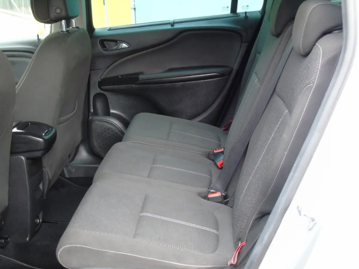 1.4 Turbo - Automaat- NAVI - Camera - Cruise Control - Trekhaak