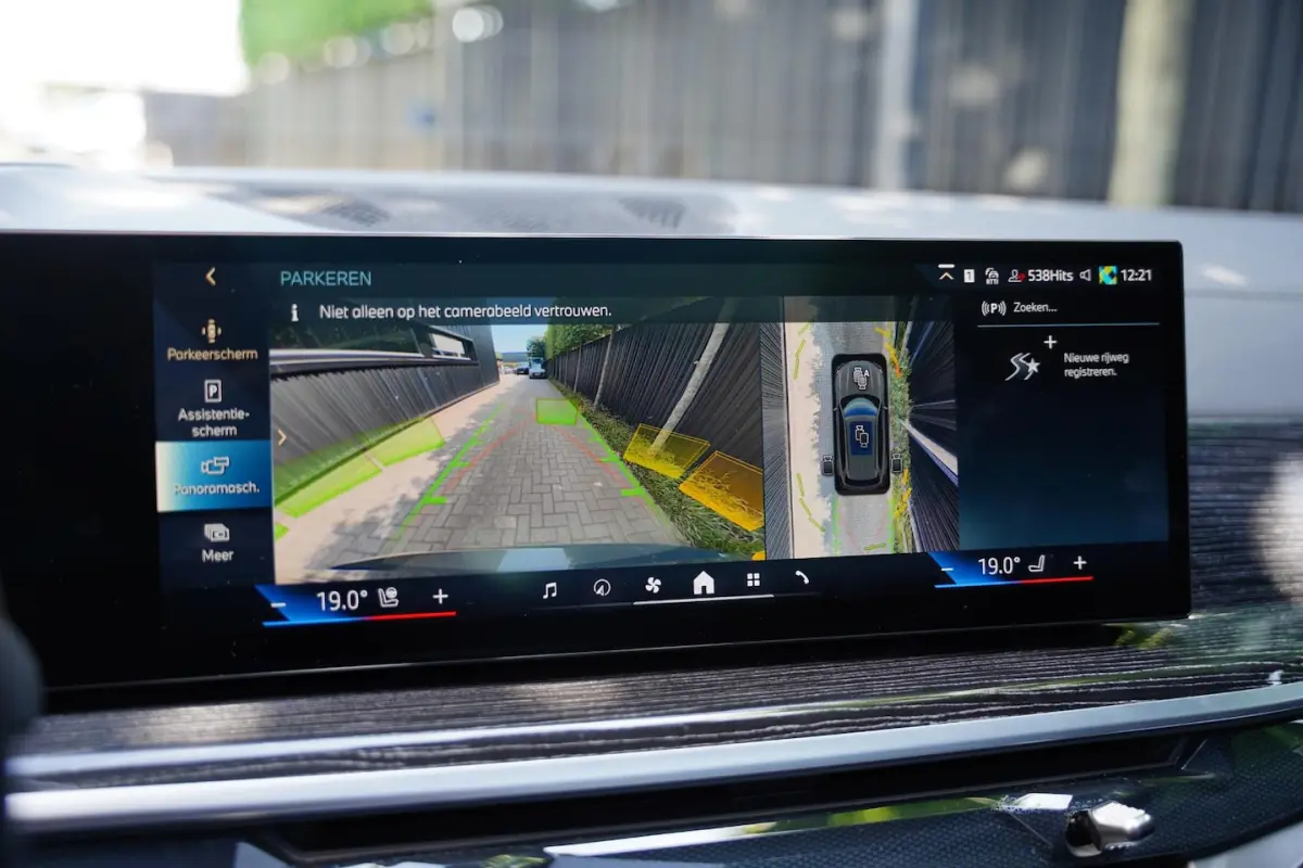 X-Drive 50 E / Harman Kardon / Trekhaak / 22 Inch